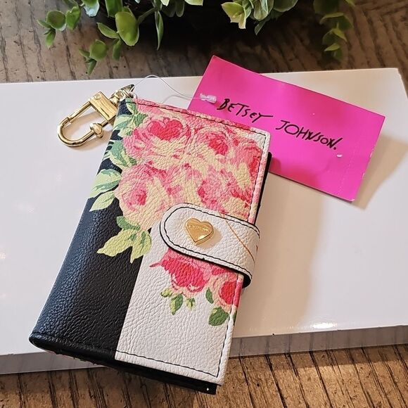 Betsey Johnson floral wallet NWT - Picture 7 of 7